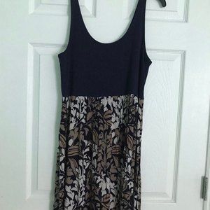 Ann Taylor LOFT flowy floral dress